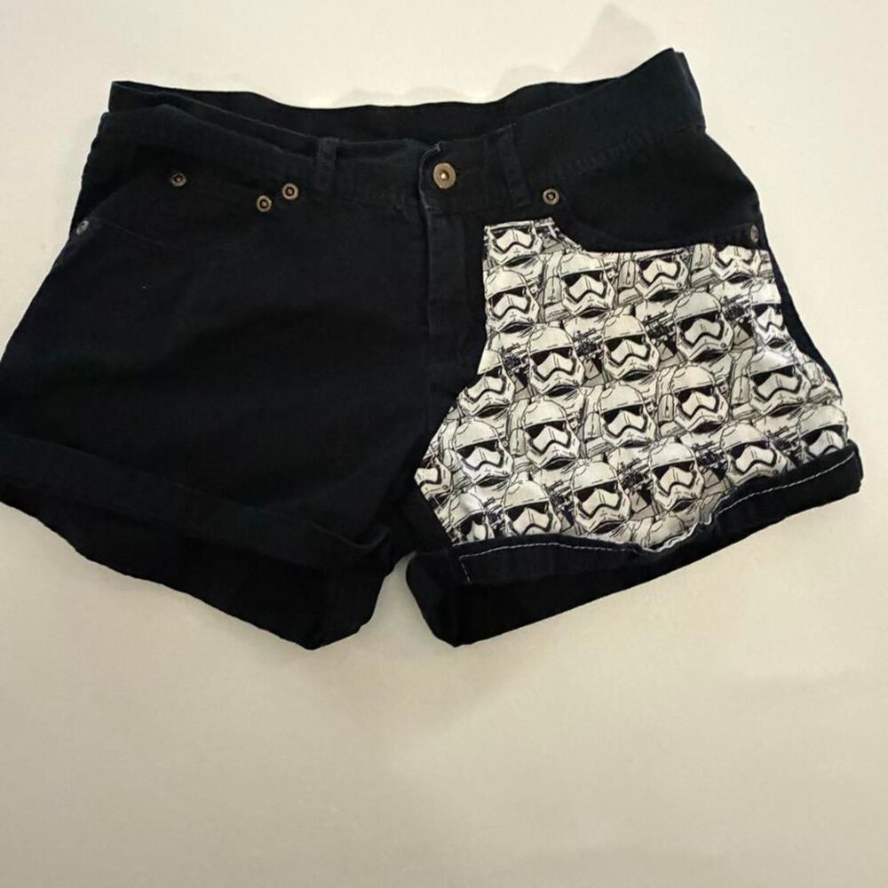 Star-wars Women's Black and Navy Shorts